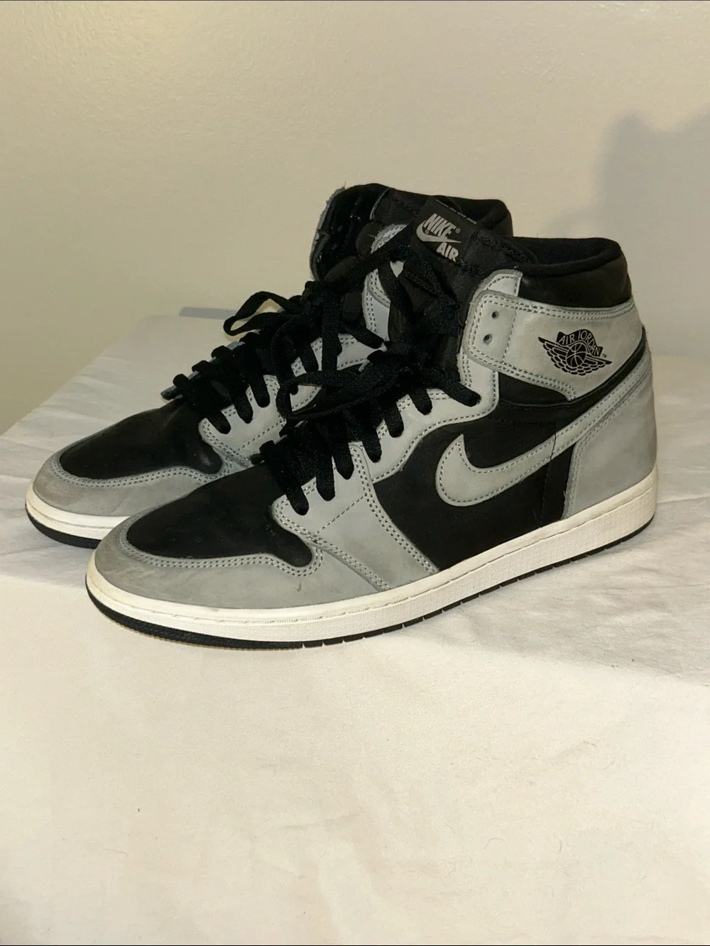 Air Jordan 1 Retro High OG 'Shadow 2.0'